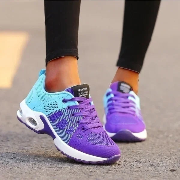 Breathable casual running shoes