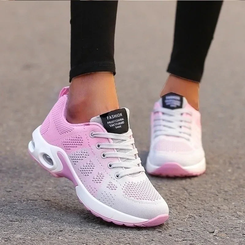 Breathable casual running shoes