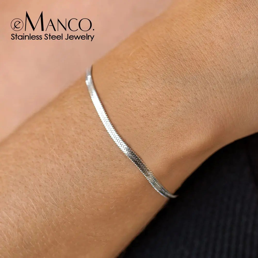 Adjustable bracelet